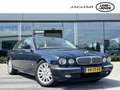 Jaguar XJ 4.2 298pk V8 Sovereign | Origineel Nederlandse XJ Blauw - thumbnail 1