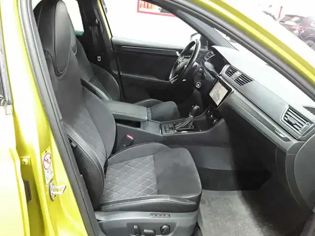 Skoda Superb view 7