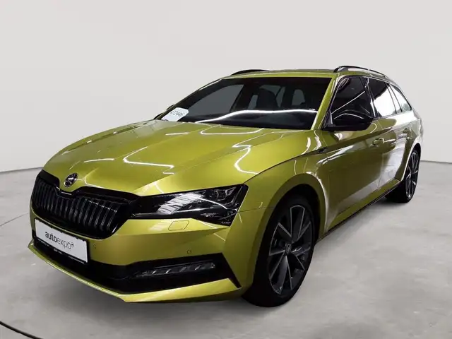 Skoda Superb view 2