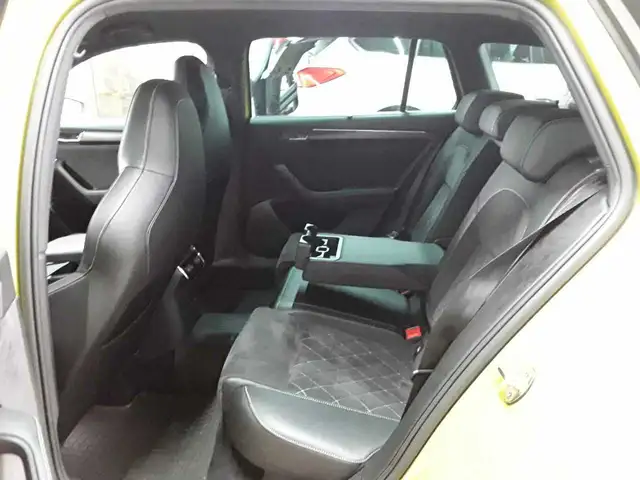 Skoda Superb view 14