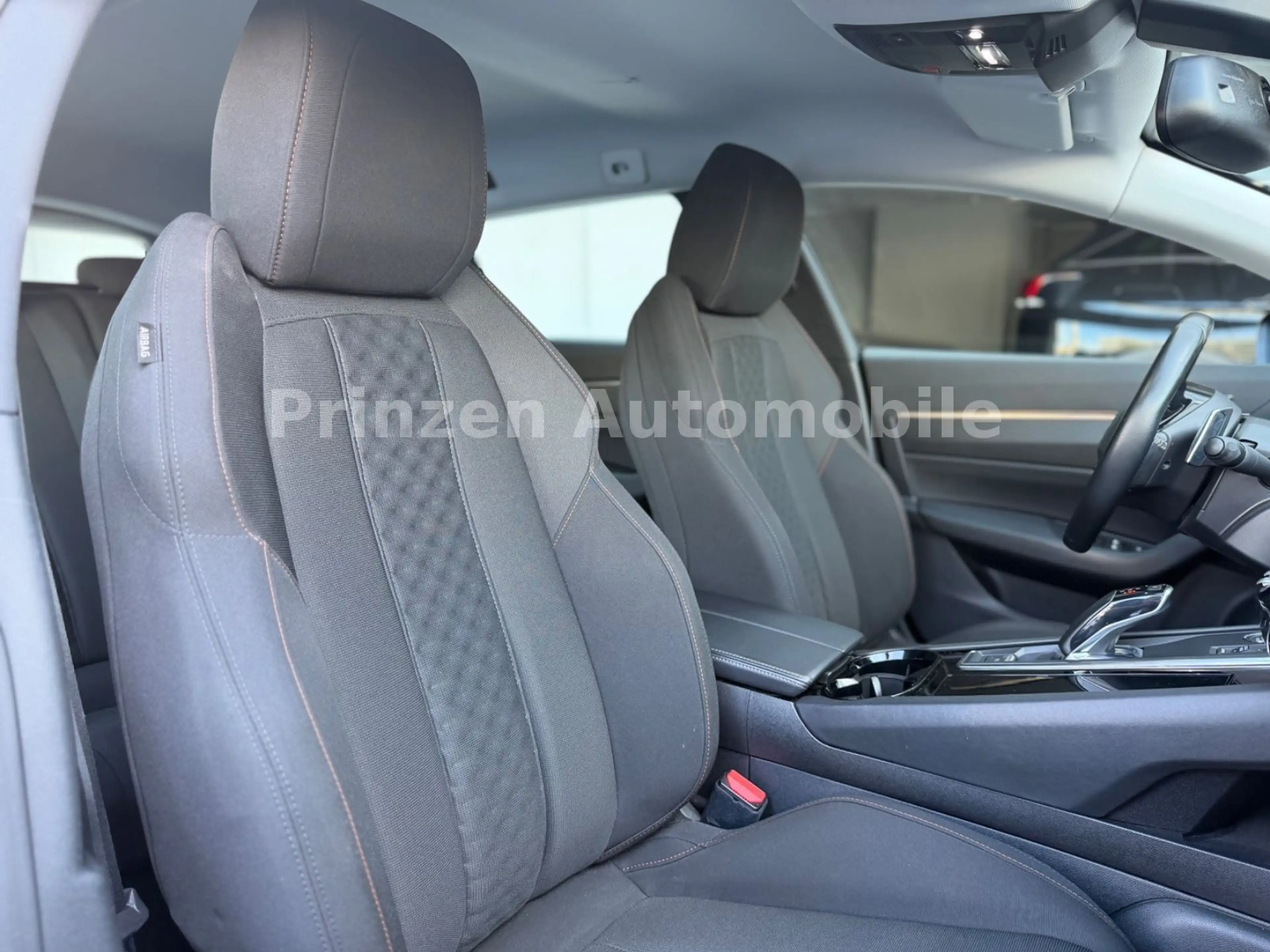 Peugeot 508 SW Active Pack*Spur*R.Cam*LED*Apple*Keyless — photo 11