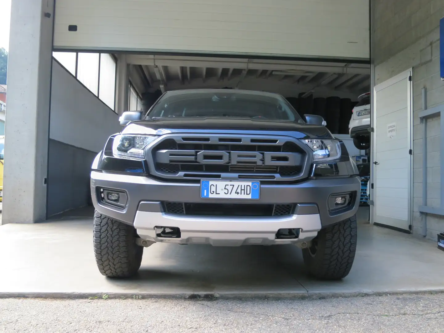 Ford Ranger Raptor 2,0 TDCI. 213CV Negro - 1