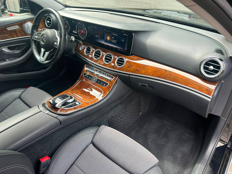 Mercedes-Benz E 300 E 300 de  Lim. Avantgarde Burmester/360°Kamera/AHK — photo 13