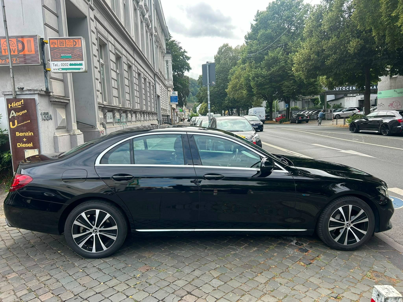 Mercedes-Benz E 300 E 300 de  Lim. Avantgarde Burmester/360°Kamera/AHK — photo 6
