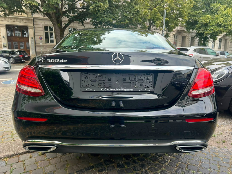 Mercedes-Benz E 300 E 300 de  Lim. Avantgarde Burmester/360°Kamera/AHK — photo 8