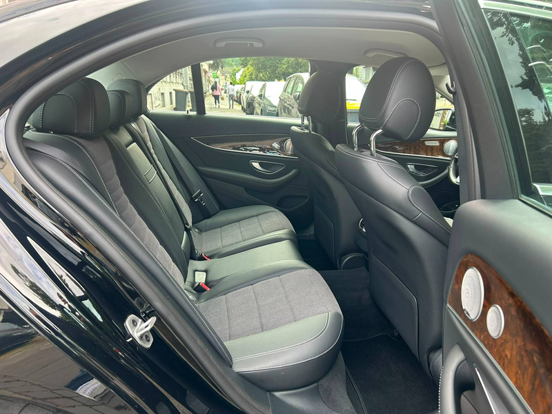 Mercedes-Benz E 300 E 300 de  Lim. Avantgarde Burmester/360°Kamera/AHK — photo 14