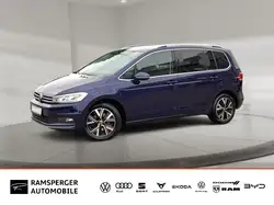 Volkswagen Touran 2.0 TDI DSG Highline ACC LED APP Kamera P