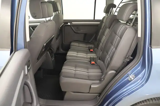 Volkswagen Touran view 14
