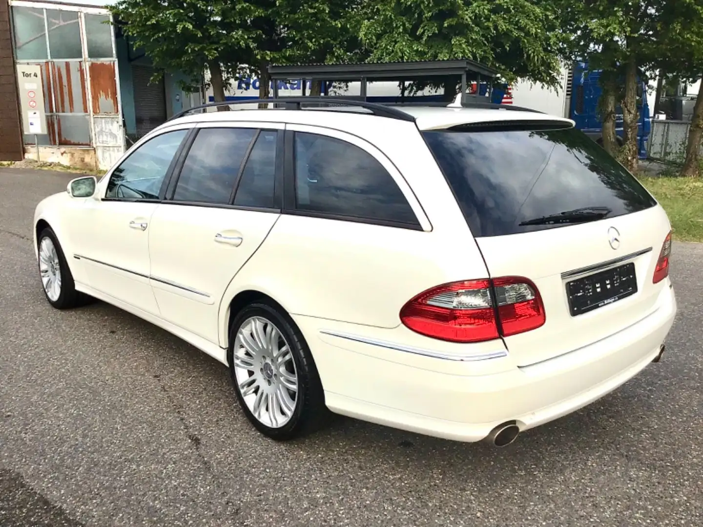 Mercedes-Benz E 500 T 7G-TRONIC DESIGNO Avantgarde - TÜV NEU !! Blanco - 2