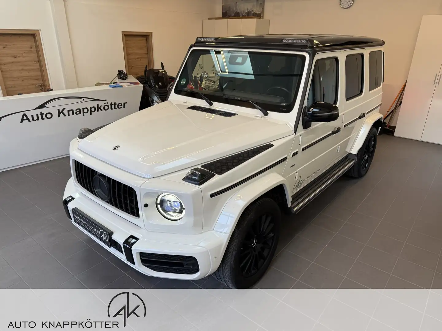 Mercedes-Benz G 400 G 400 d STRONGER THAN TIME/G63 Optik  AMG Line SHD Bílá - 2