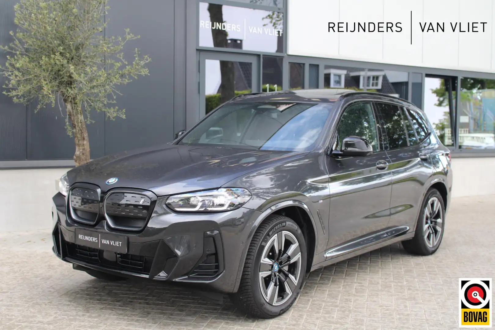 BMW iX3 High Executive Edition | Pan.Dak | Head-Up | Memor Gris - 1