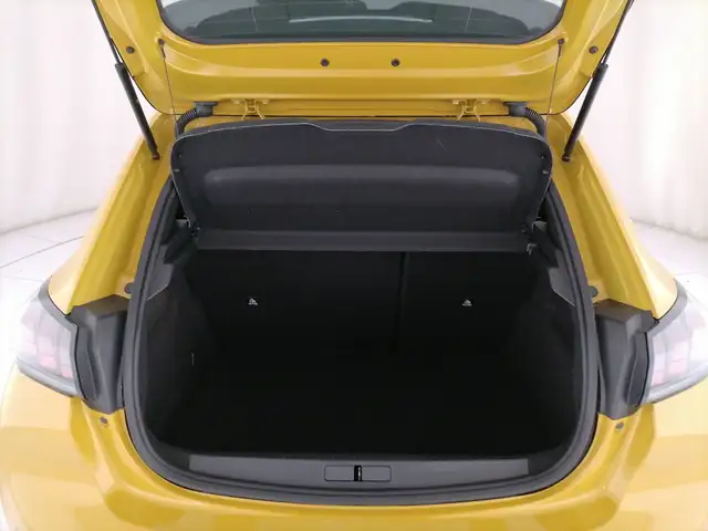 Peugeot 208 view 10