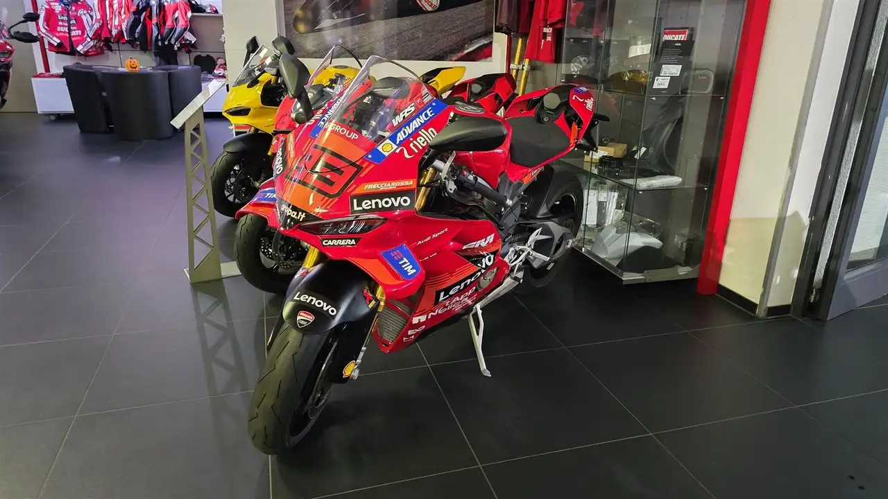 Ducati Panigale V4 S
