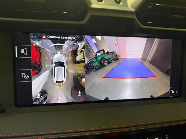 Lamborghini Urus view 19