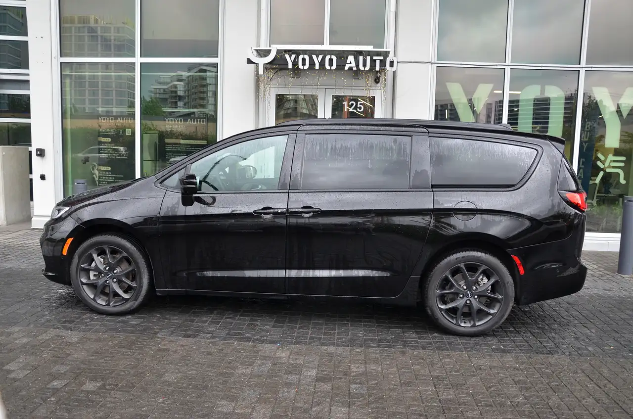 Chrysler Pacifica fotografie Chrysler Pacifica
