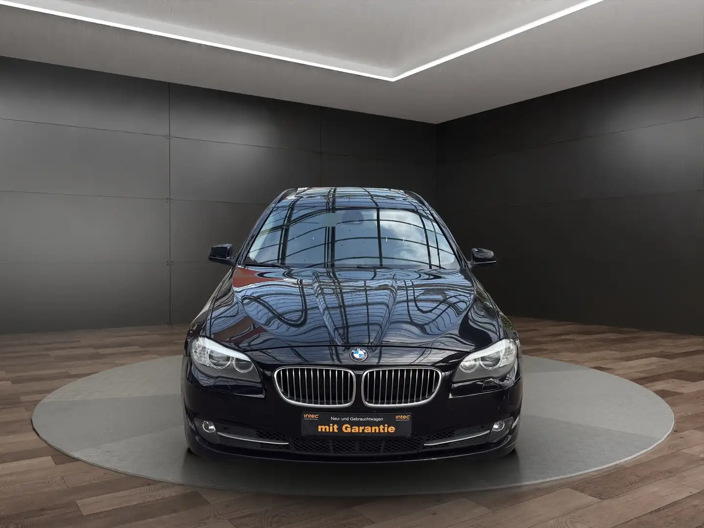 BMW 530 530 d*TÜV NEU*AUTOMATIK*PANORAMA*VOLL LEDER* Schwarz - 1