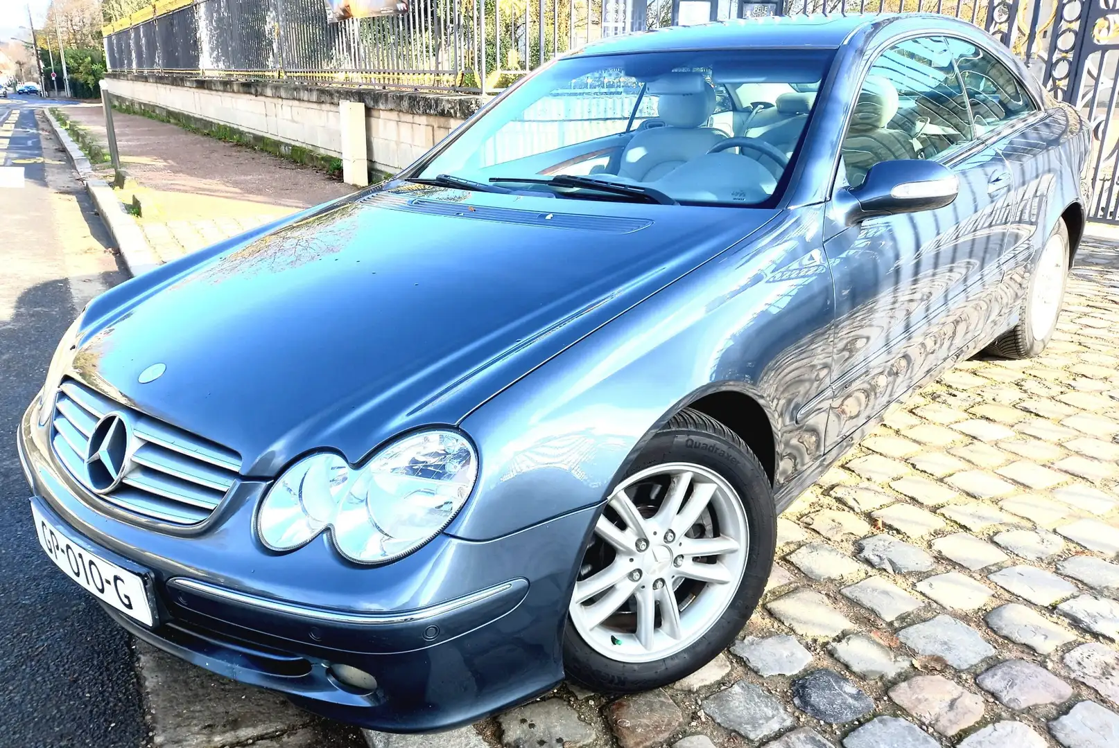 Mercedes-Benz CLK 240 Elégance A - 1
