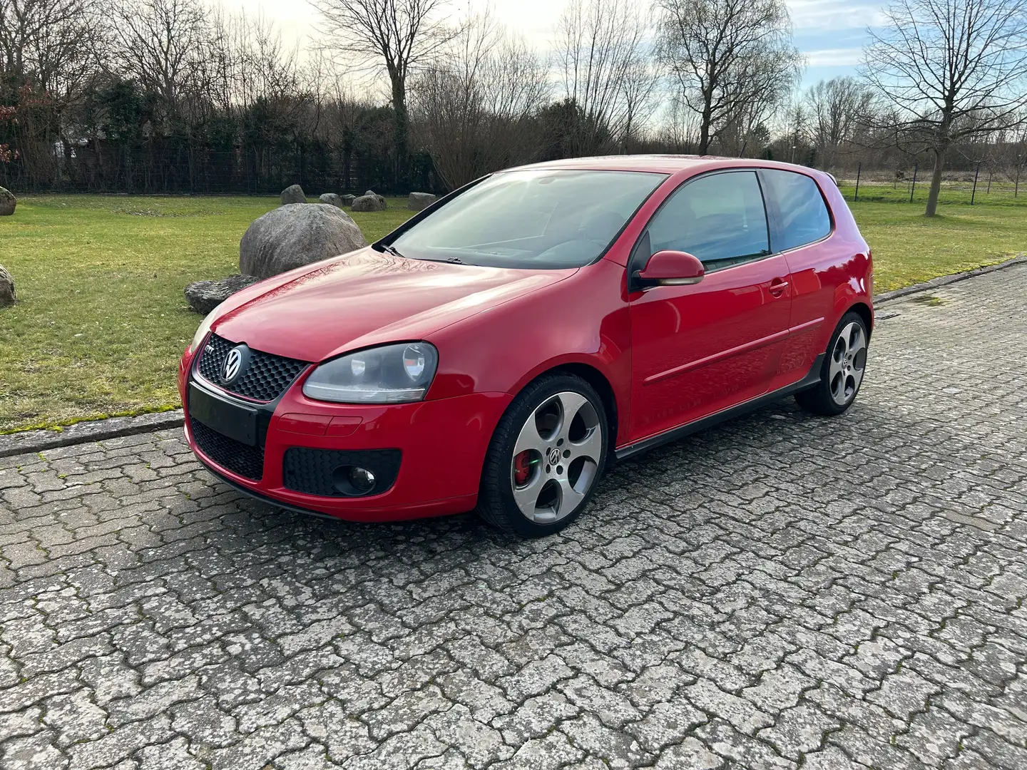 Volkswagen Golf GTI 2.0 Rot - 1