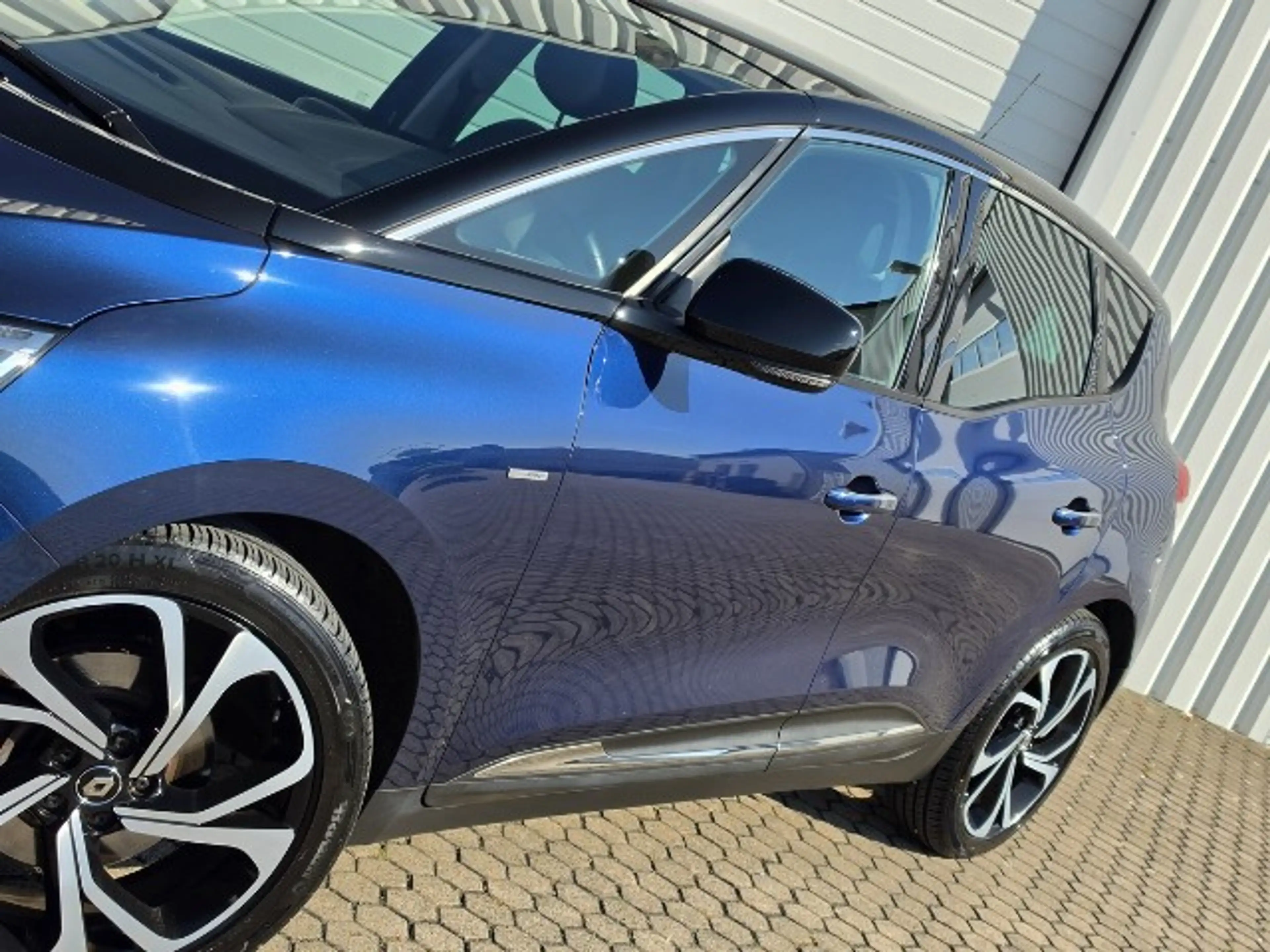 Renault Scenic dCi 130 Intens*Navi*20 Zoll*Apple Car & Android — photo 6