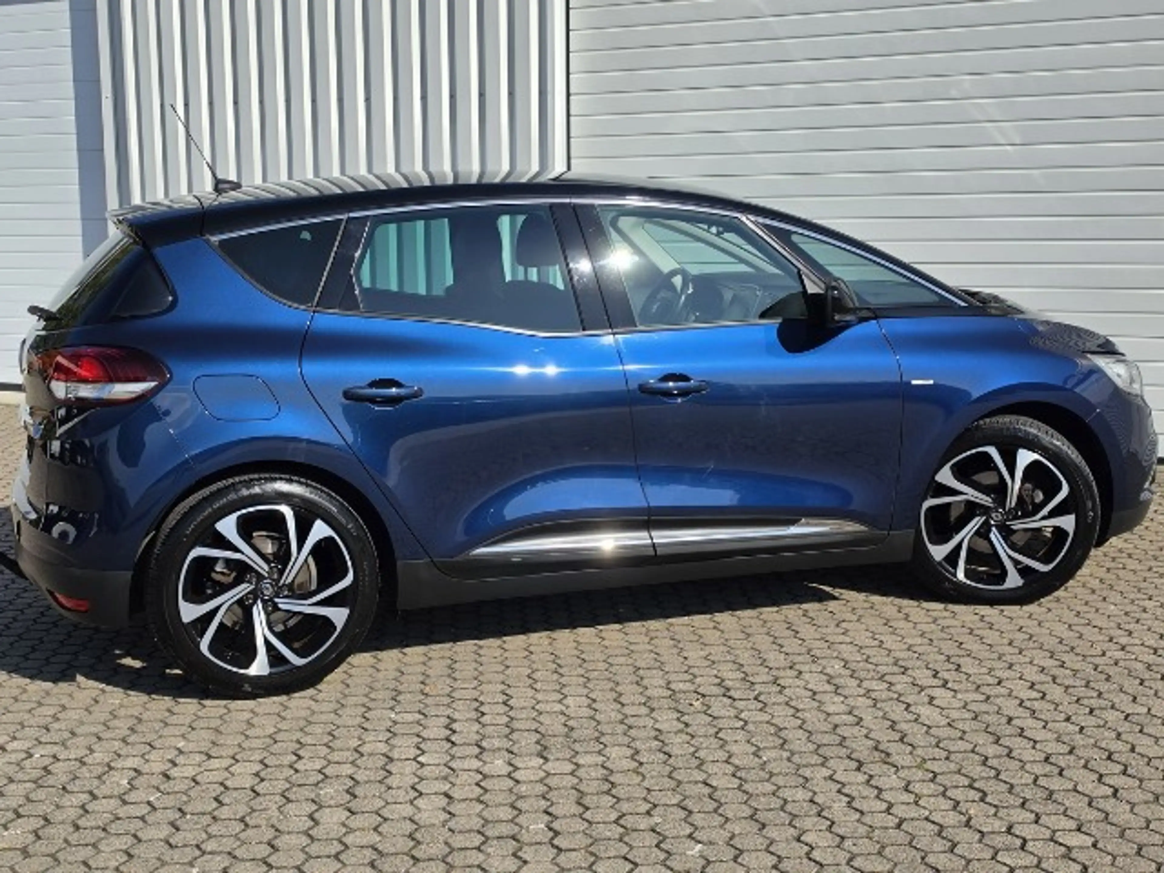 Renault Scenic dCi 130 Intens*Navi*20 Zoll*Apple Car & Android — photo 11