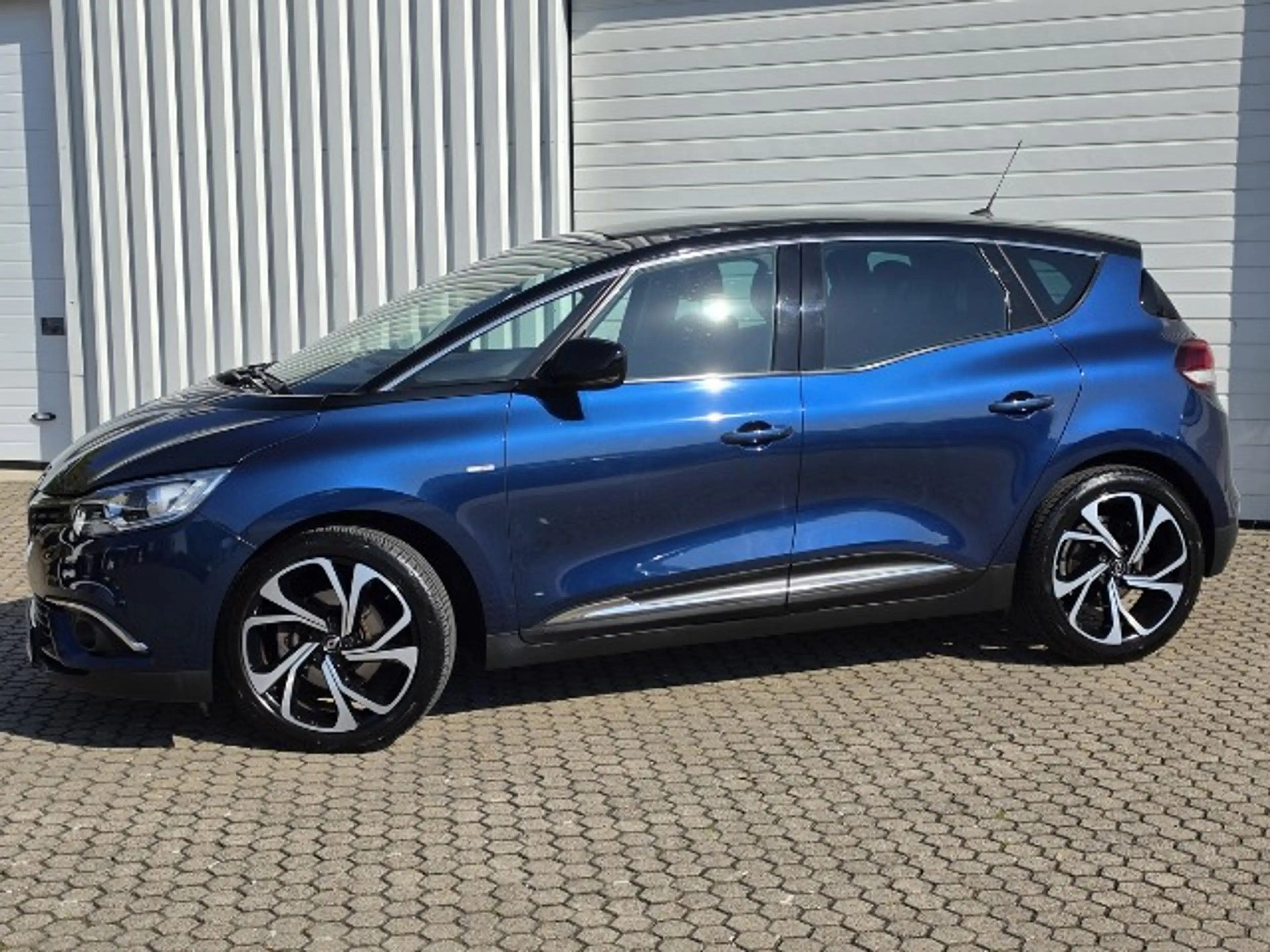 Renault Scenic dCi 130 Intens*Navi*20 Zoll*Apple Car & Android — photo 7