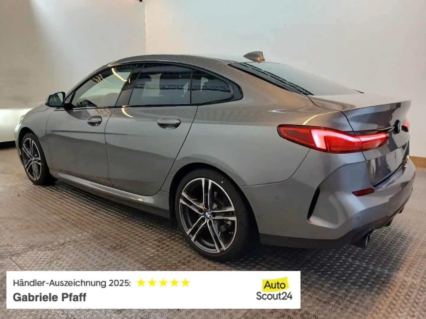 BMW 218 iGranCoupe M Sport*DAB*RFK*LH*Parkassistent*18Zoll Grau - 2