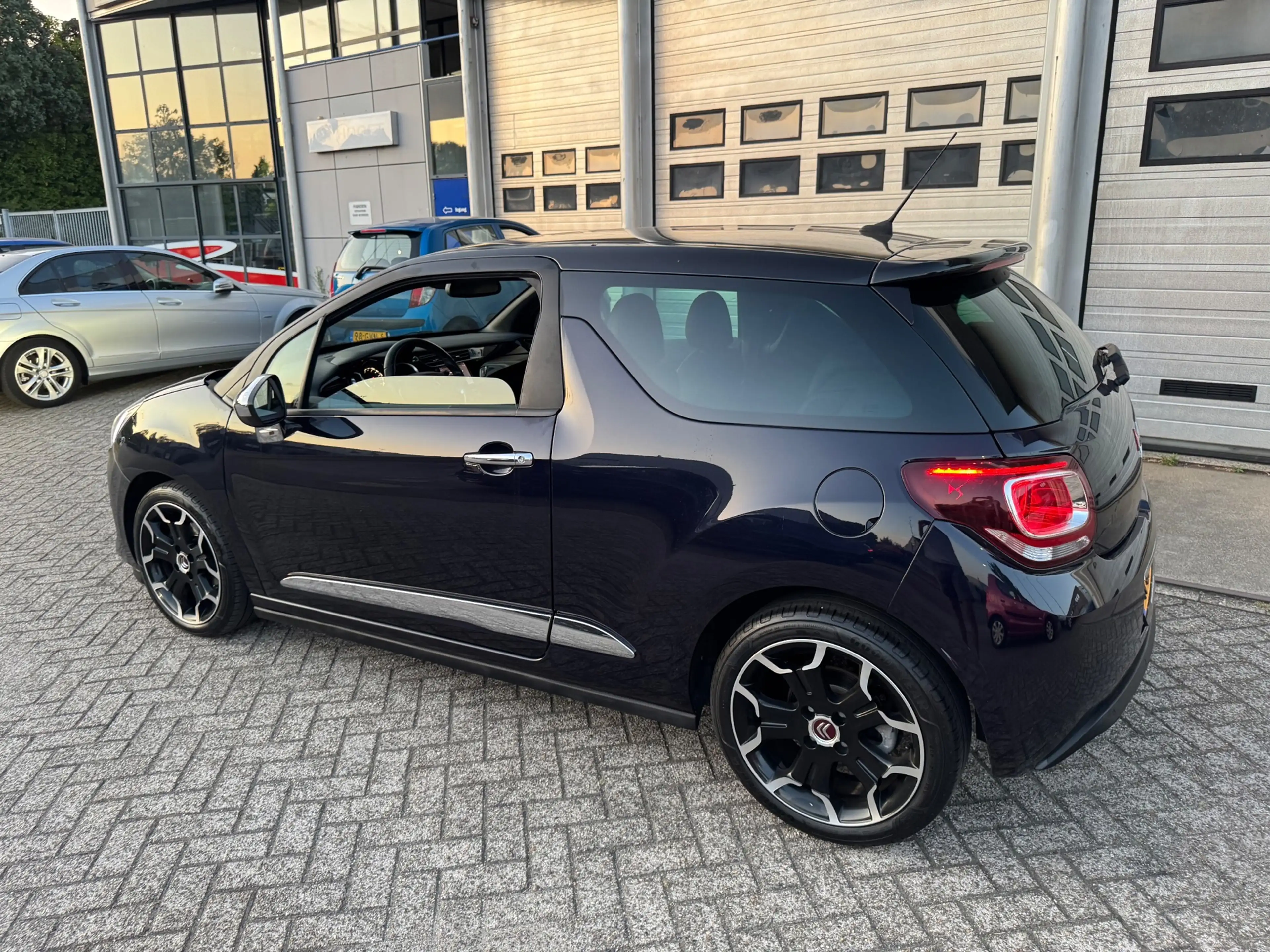DS Automobiles DS 3 1.6 THP Sport Chic Xenon, Leer, Navi — photo 12