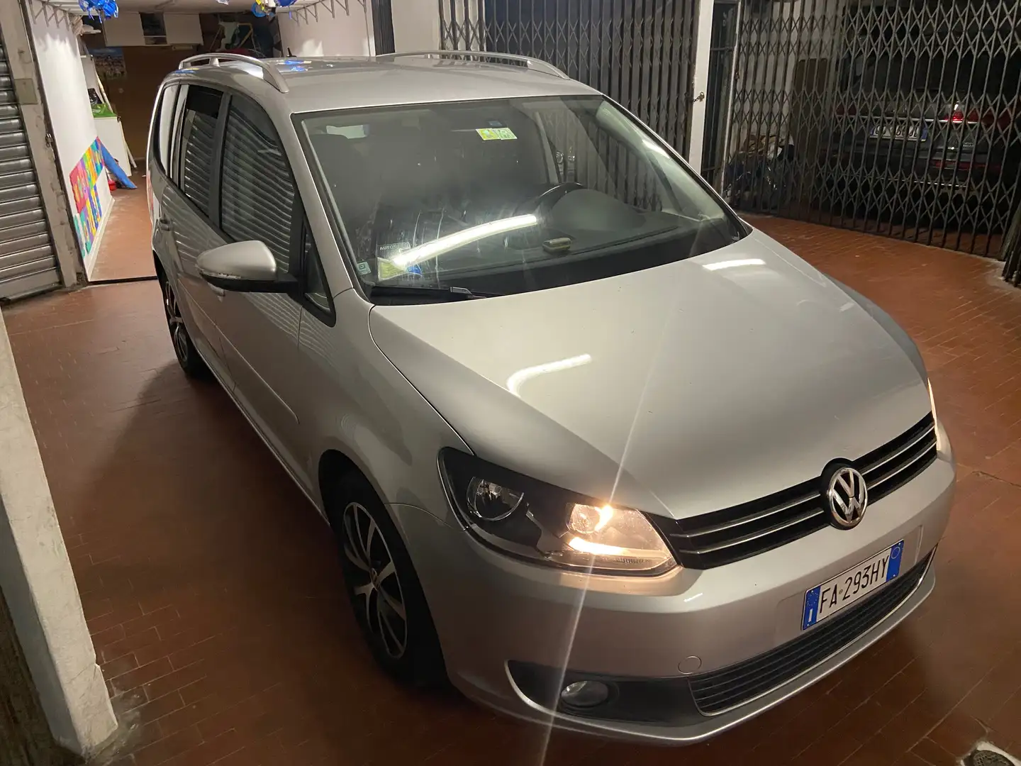 Volkswagen Touran Touran II 2010 1.6 tdi Comfortline Business Argento - 1