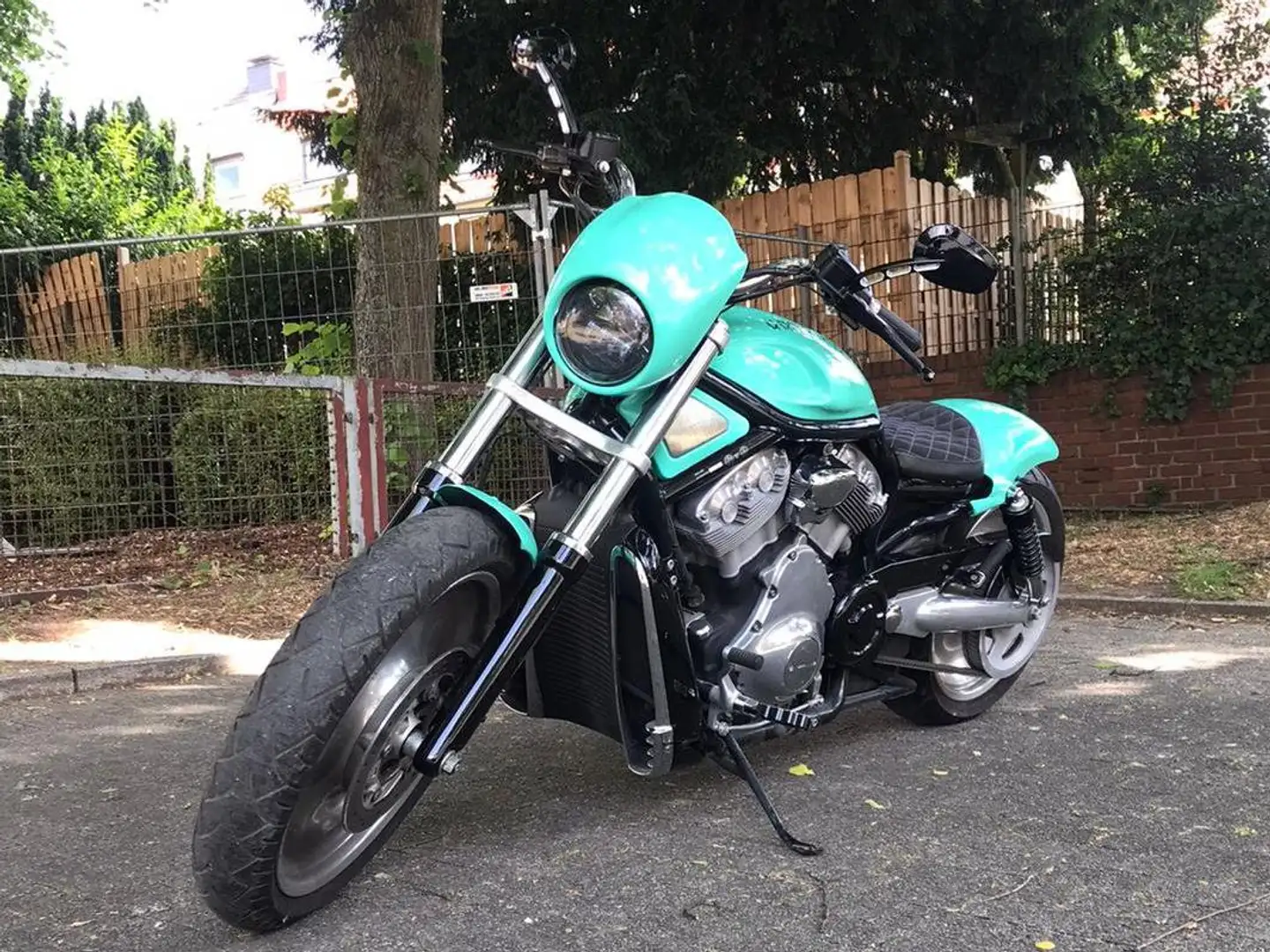 Harley-Davidson VRSC V-Rod VR1 - 2