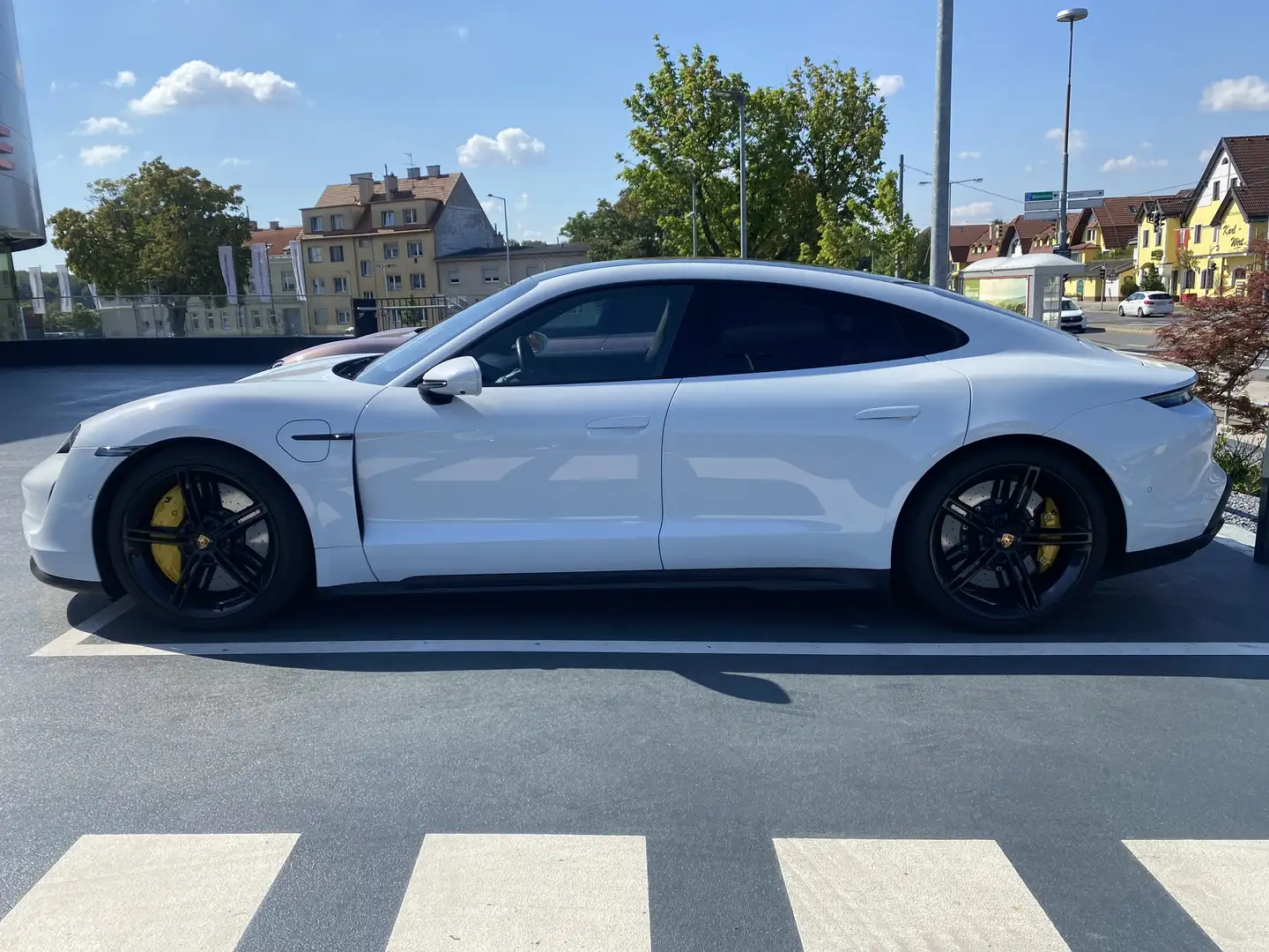 Porsche Taycan Taycan Turbo S 83,7kWh Turbo S Weiß - 2