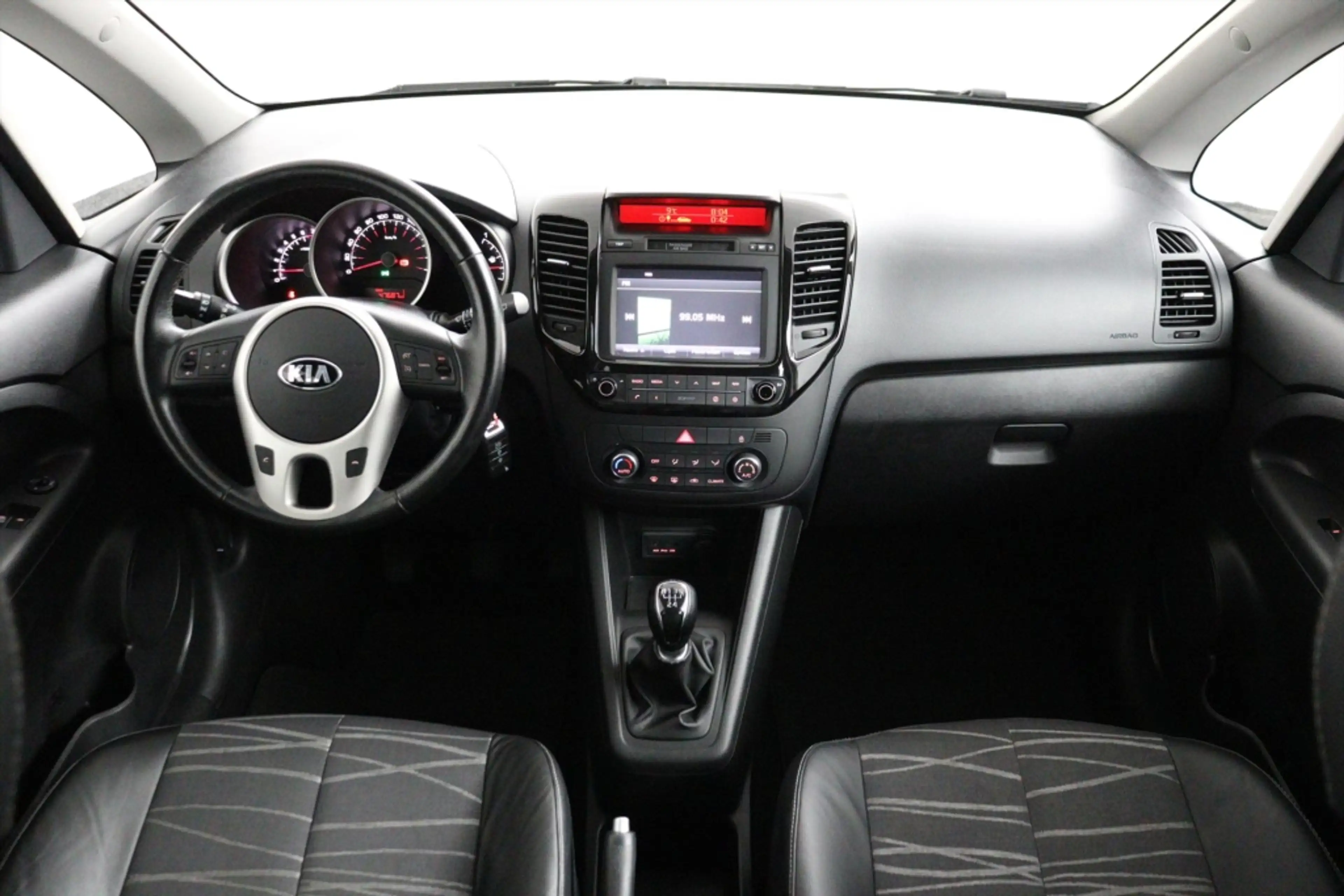 Kia Venga 1.4 CVVT DYNAMICPLUSLINE ECC/CRUISE/NAV/CAMERA/PAR — photo 11