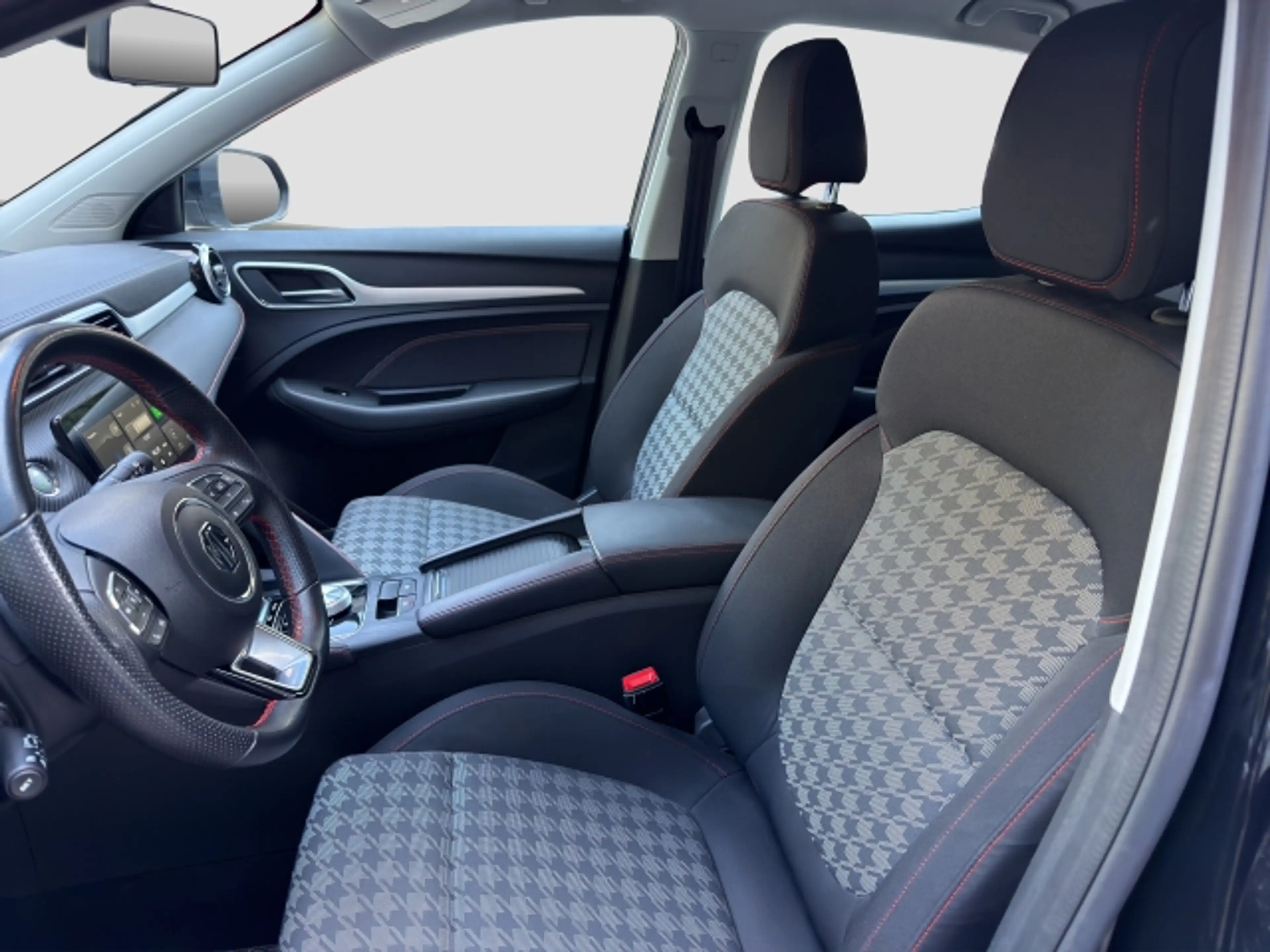 MG ZS ZS EV Comfort 72kwH — photo 6