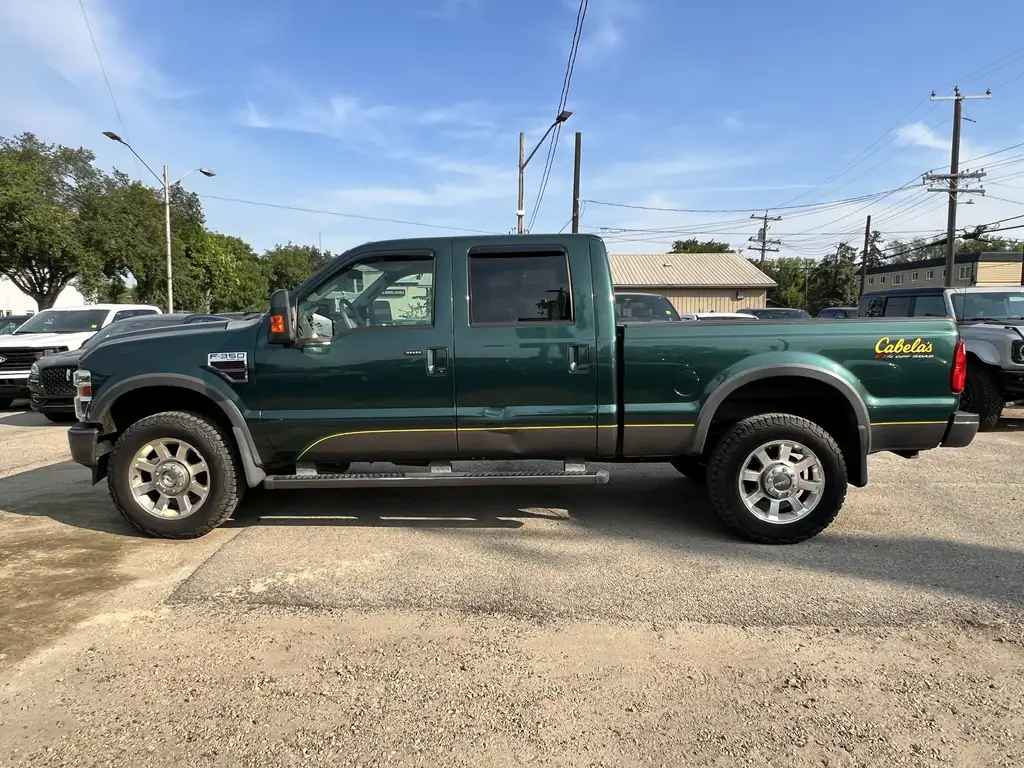 2009 Ford F-350 Super Duty Cabelas Crew Cab 156 | Luxury Pkg | Rear Cam | Moo — photo 5