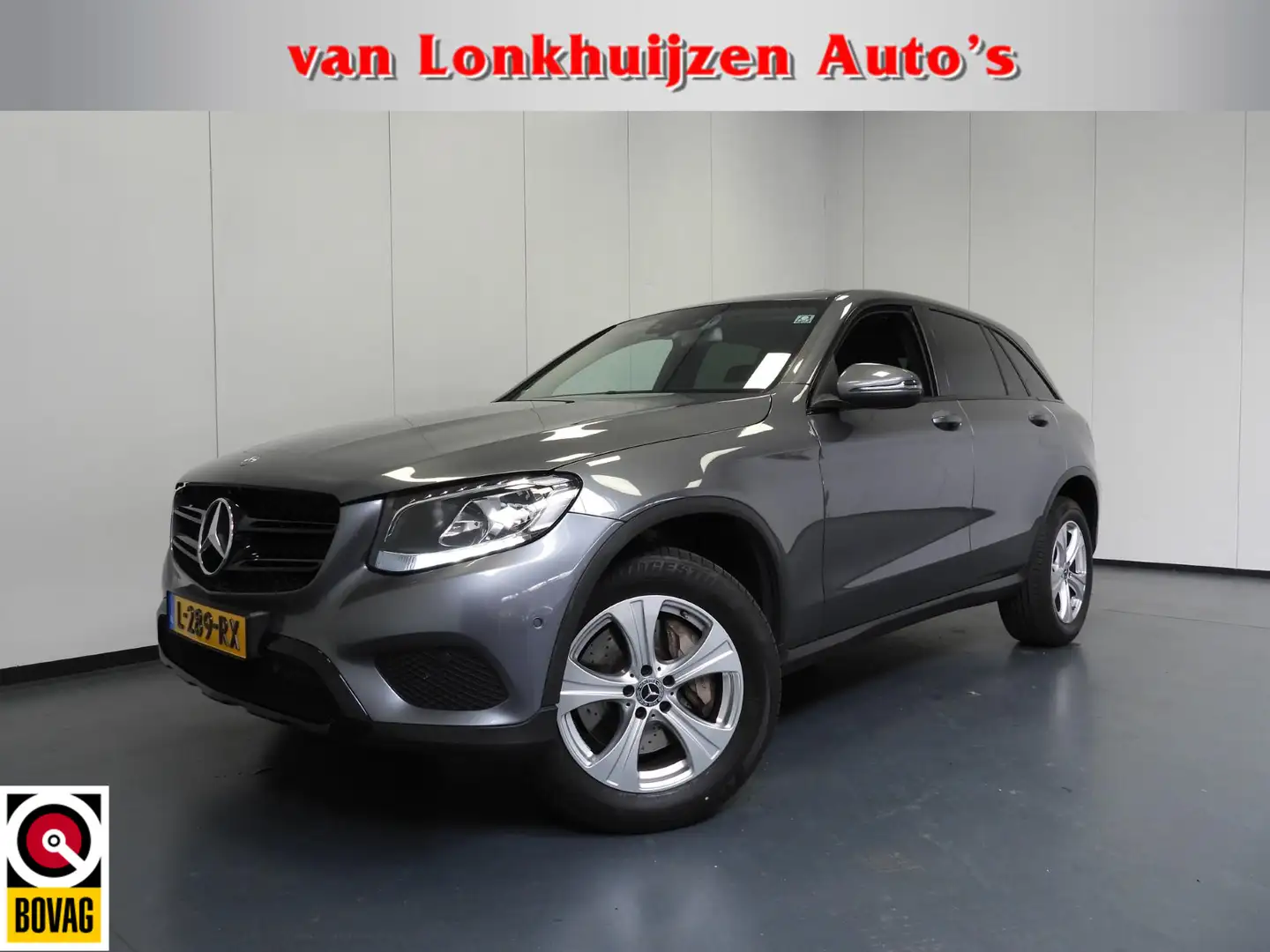 Mercedes-Benz GLC-Klasse GLC350e 4MATIC Premium NAVI/CAMERA/TREK Grijs - 1