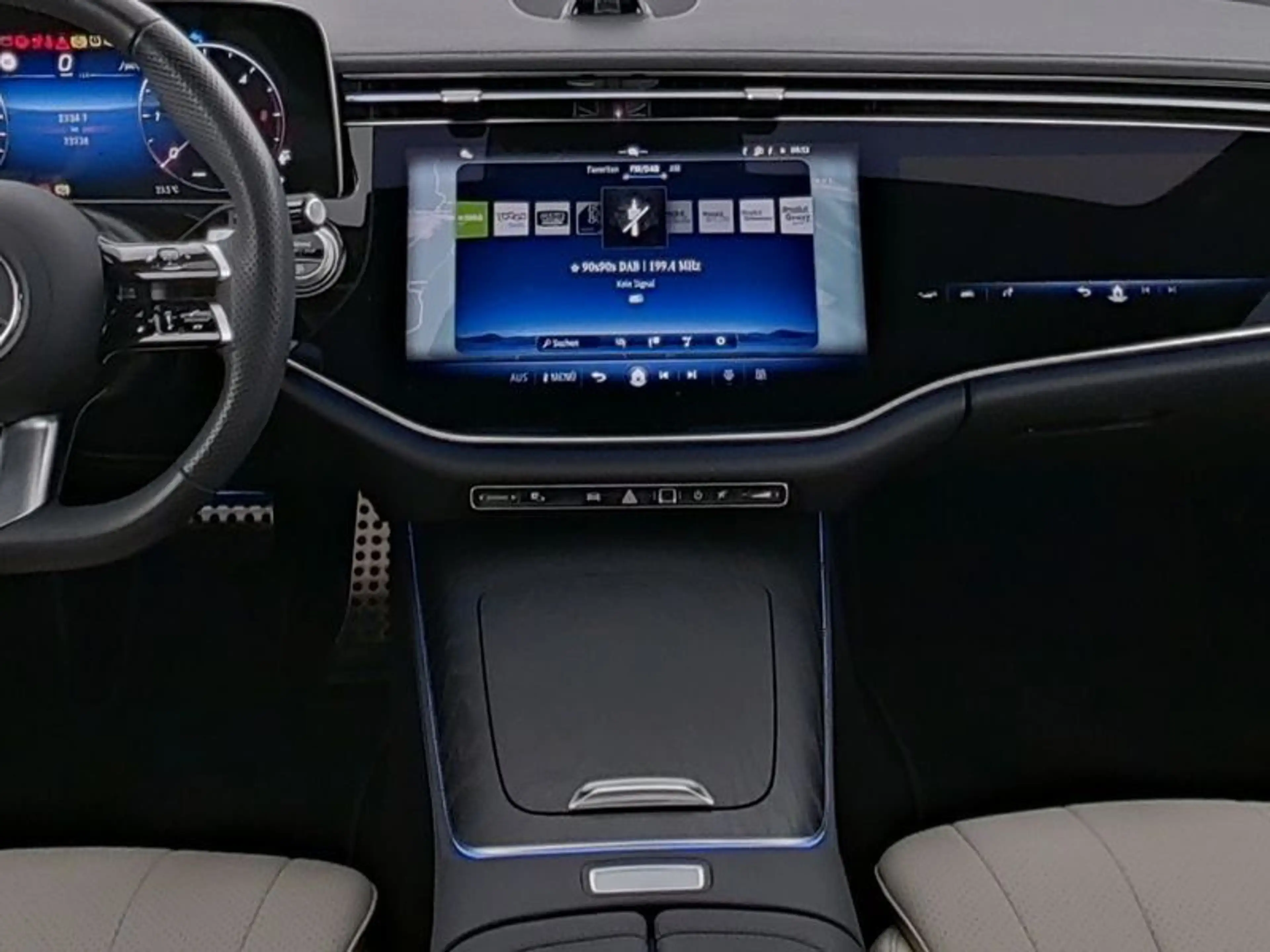 Mercedes-Benz E 220 d AMG Night Pano Burm SUPERSCREEN DiLi 21" — photo 7