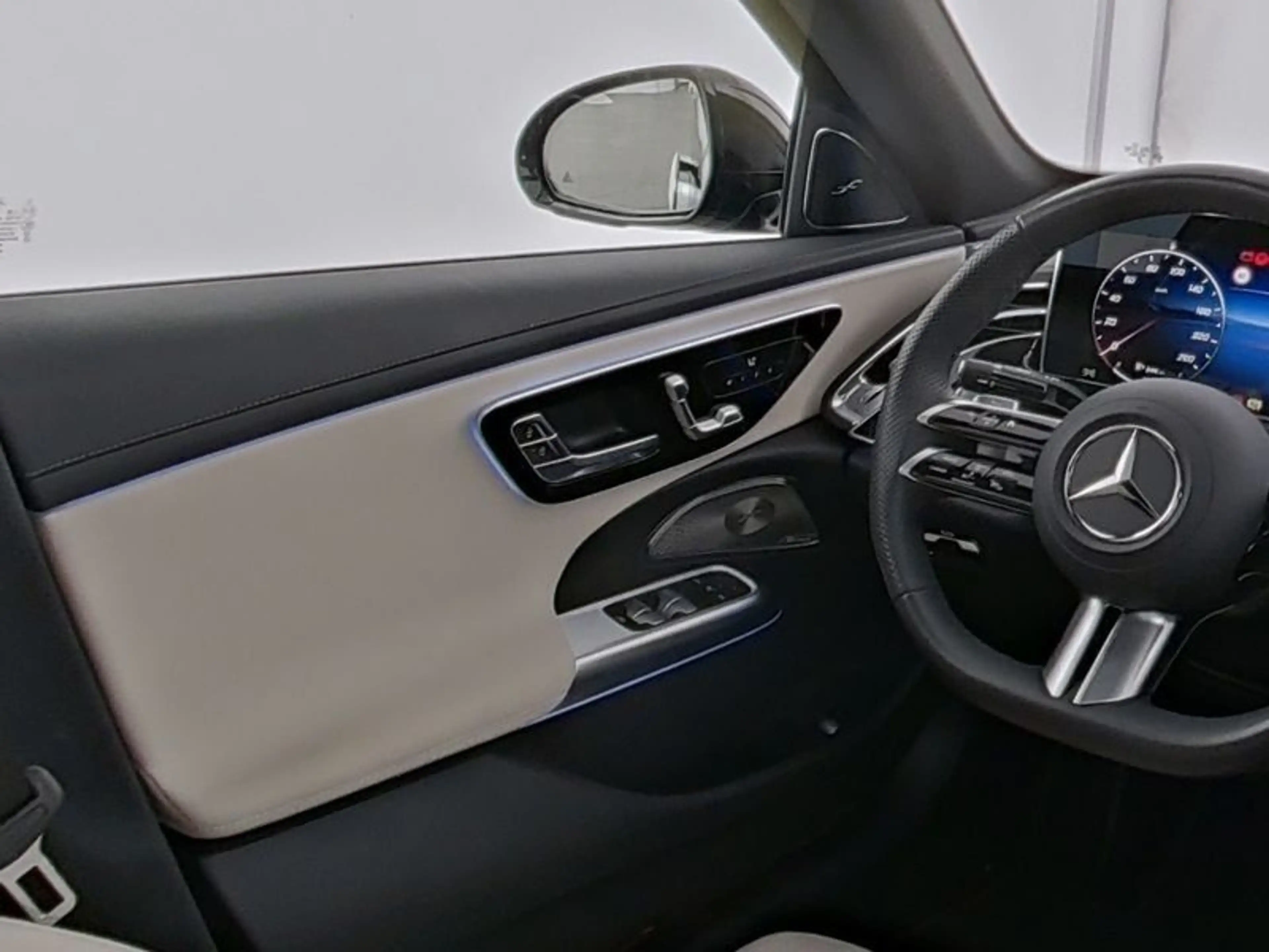 Mercedes-Benz E 220 d AMG Night Pano Burm SUPERSCREEN DiLi 21" — photo 9