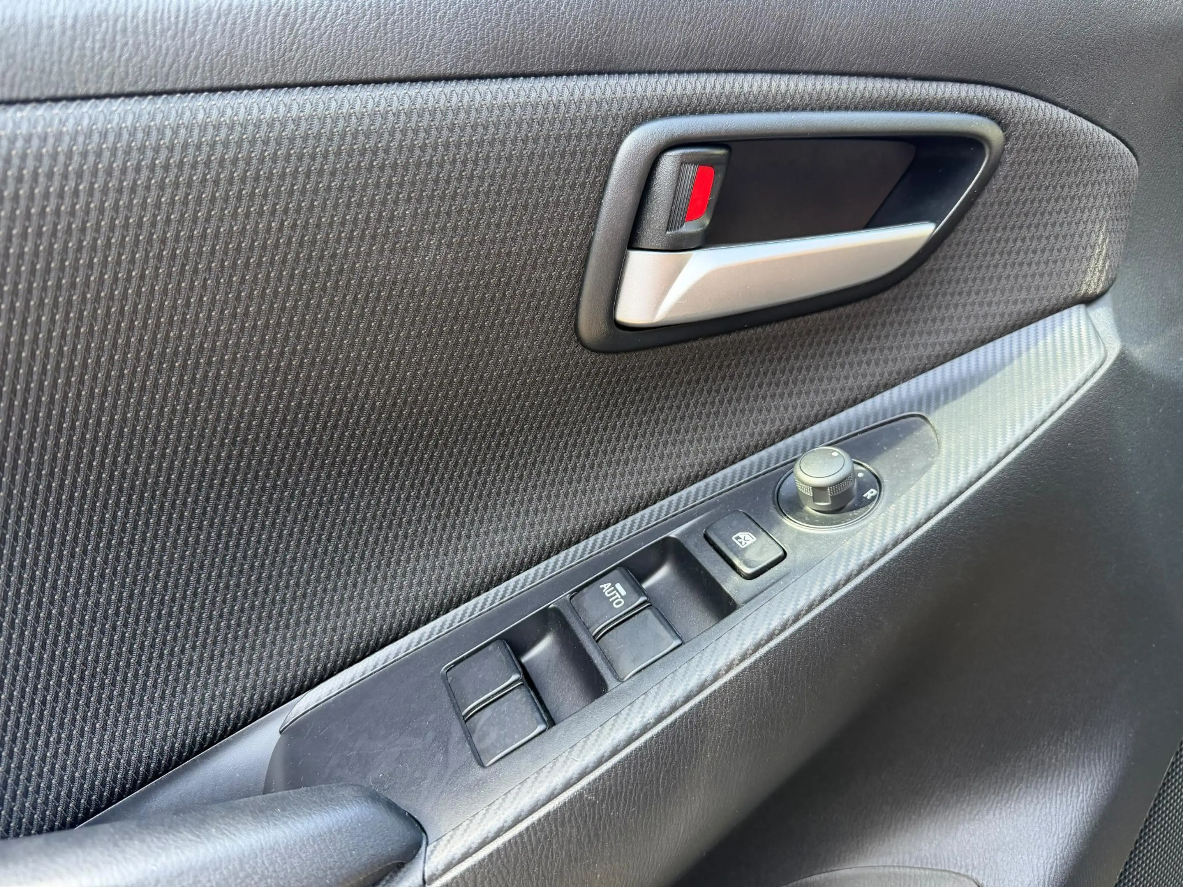 Mazda 2 1.5 Skyactiv-G Comfort — photo 14