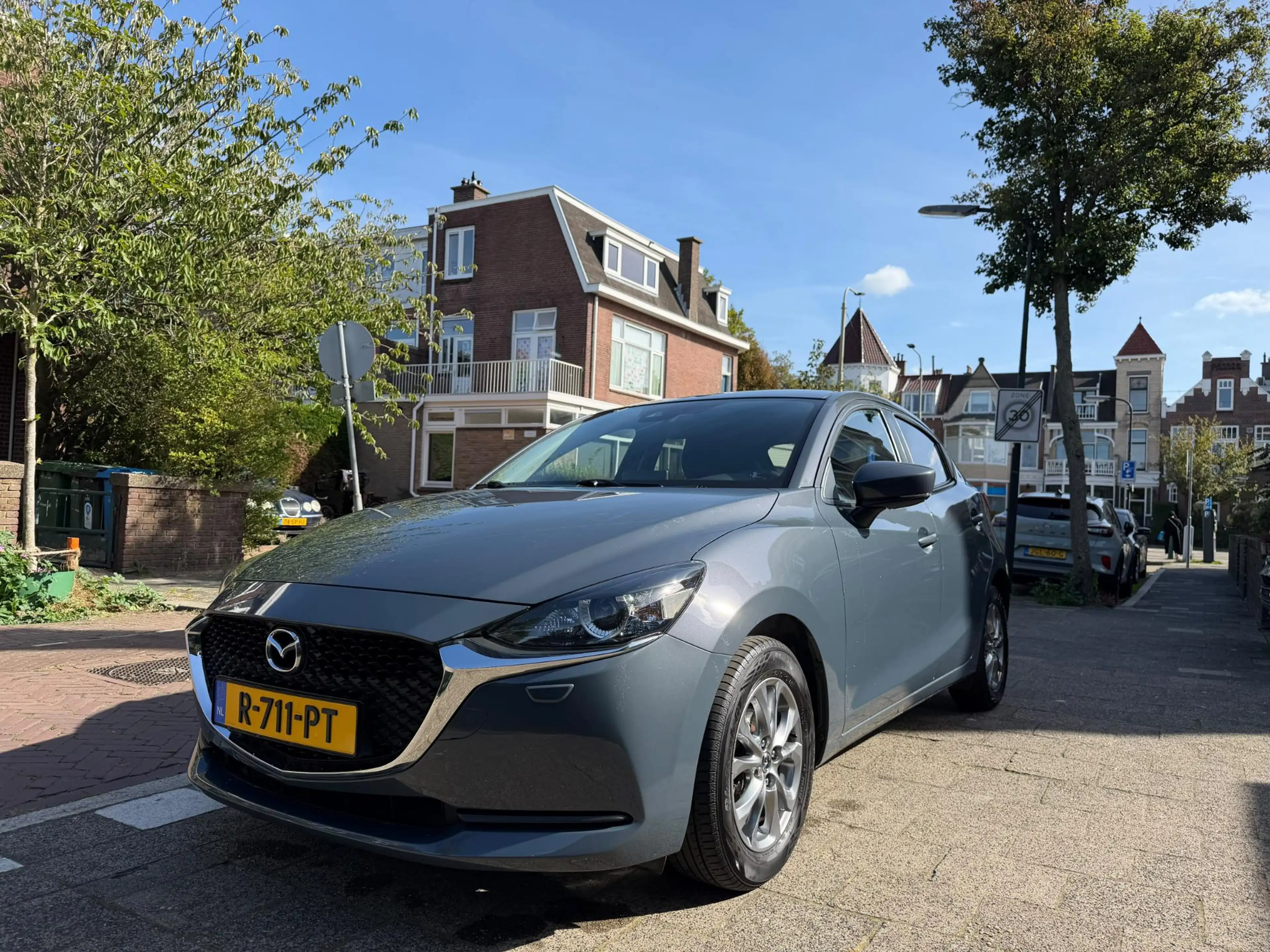 Mazda 2 1.5 Skyactiv-G Comfort — photo 7