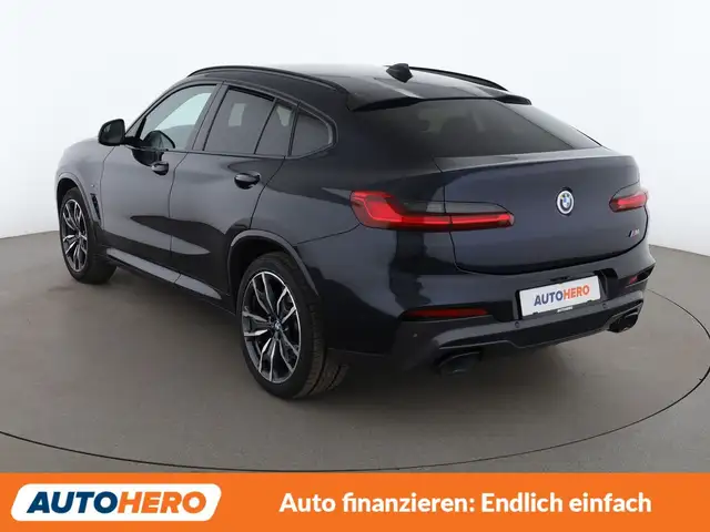 BMW X4 view 4