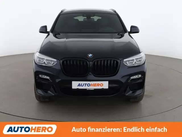 BMW X4 view 9
