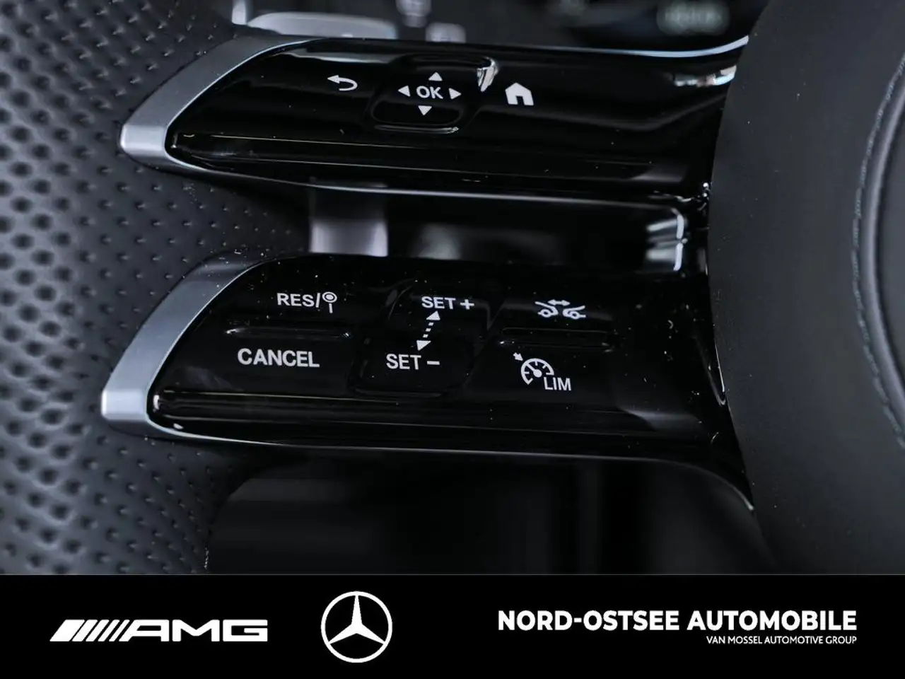 Mercedes-Benz G 450 d AMGNIGHT SUPERIOR AHK 20-ZOLL STANHDZG 9