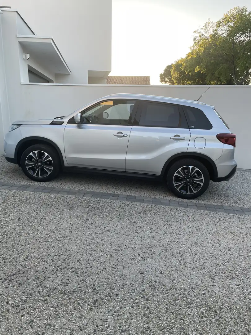 Suzuki Vitara 1.4 Boosterjet Hybrid Auto Style - 1