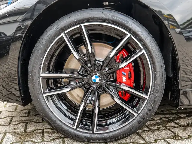 BMW 4 Series view 4