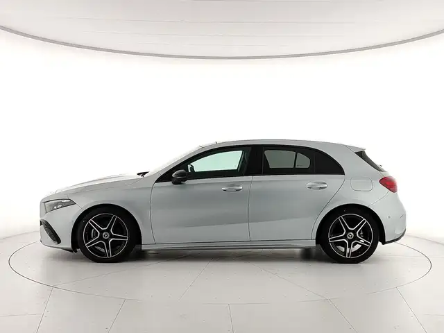 Mercedes-Benz A Class view 2