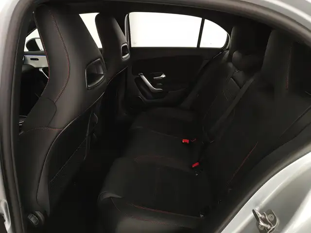 Mercedes-Benz A Class view 10
