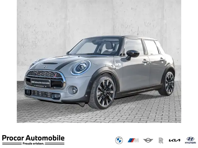 MINI Cooper S 5-Türer Chili Multi Display Navi LED RFK DAB