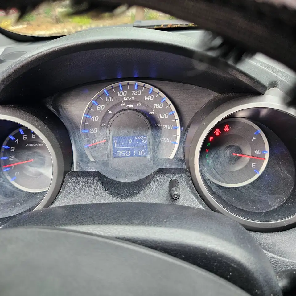 Honda Fit снимка Honda Fit