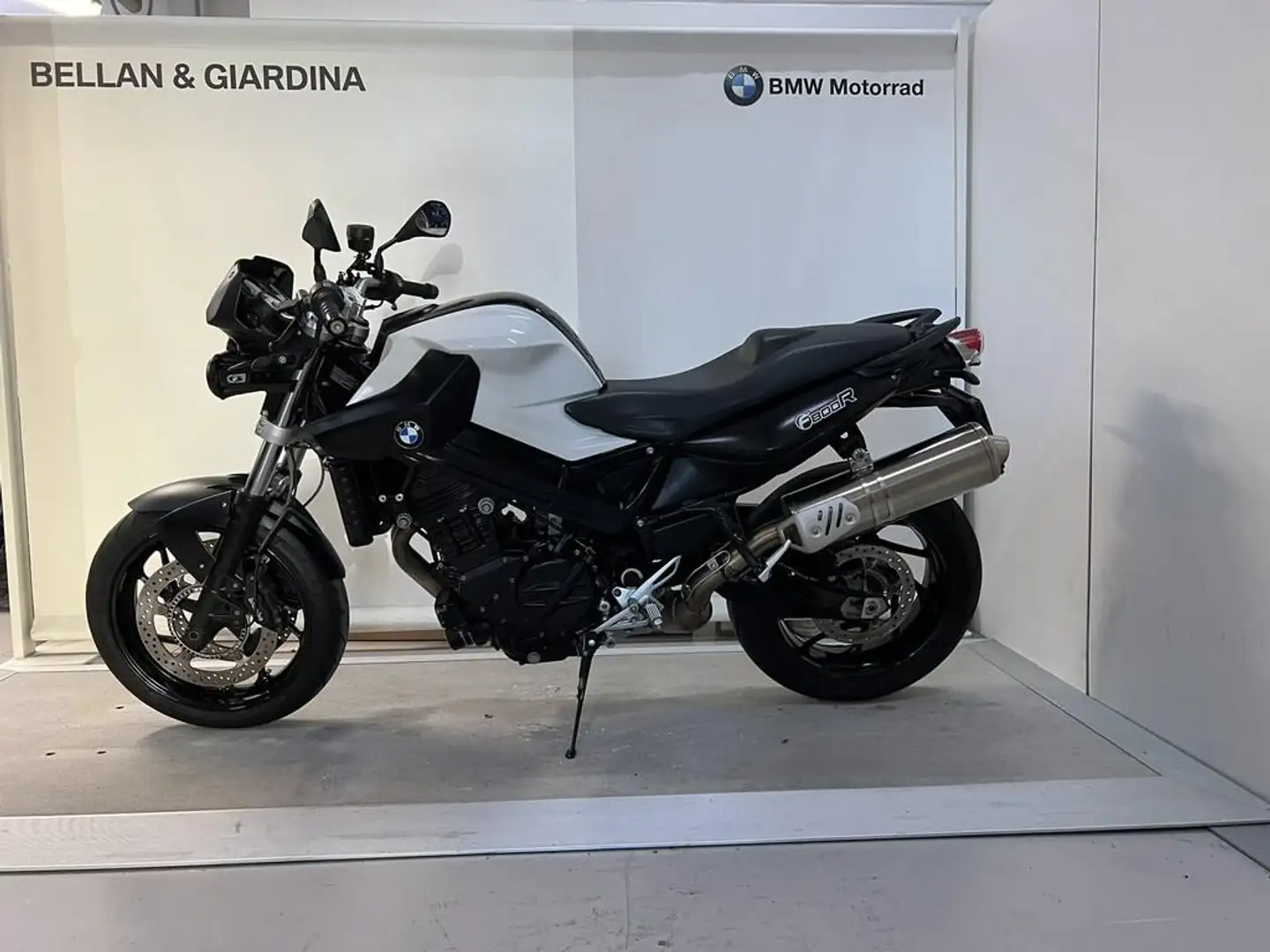BMW F 800 R Abs my09 - 1