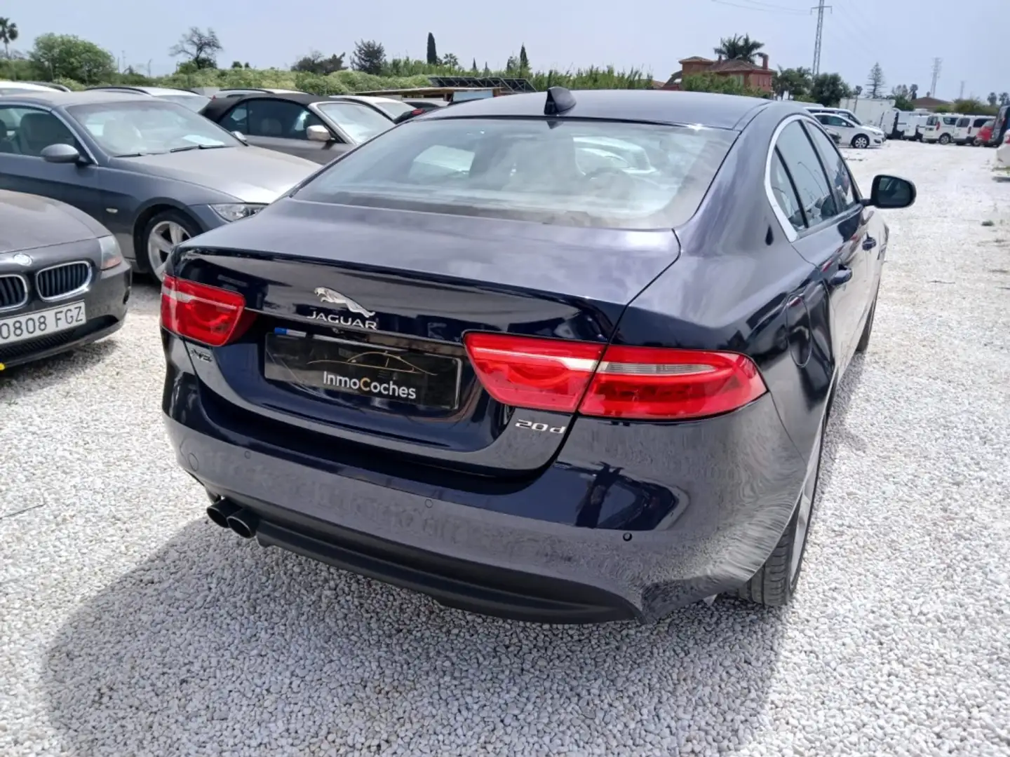 Jaguar XE 2.0 Diesel Prestige Aut. 180 Azul - 2