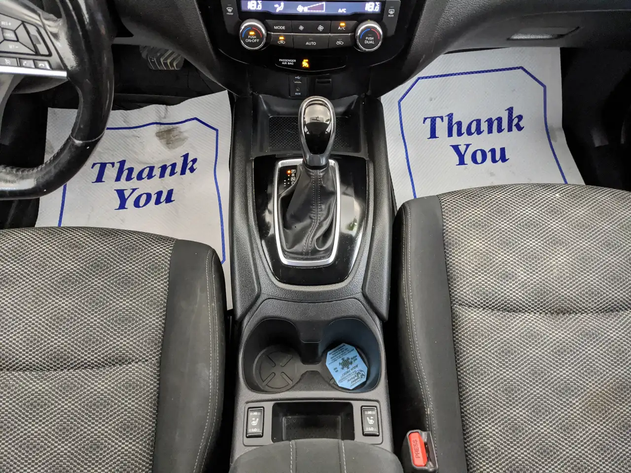 Nissan Qashqai снимка Nissan Qashqai